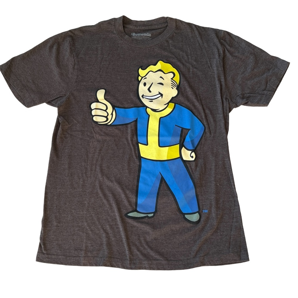 BETHESDA Fallout Mens T-Shirt - Standing Thumbs Up Pip Boy Image Mens Medium